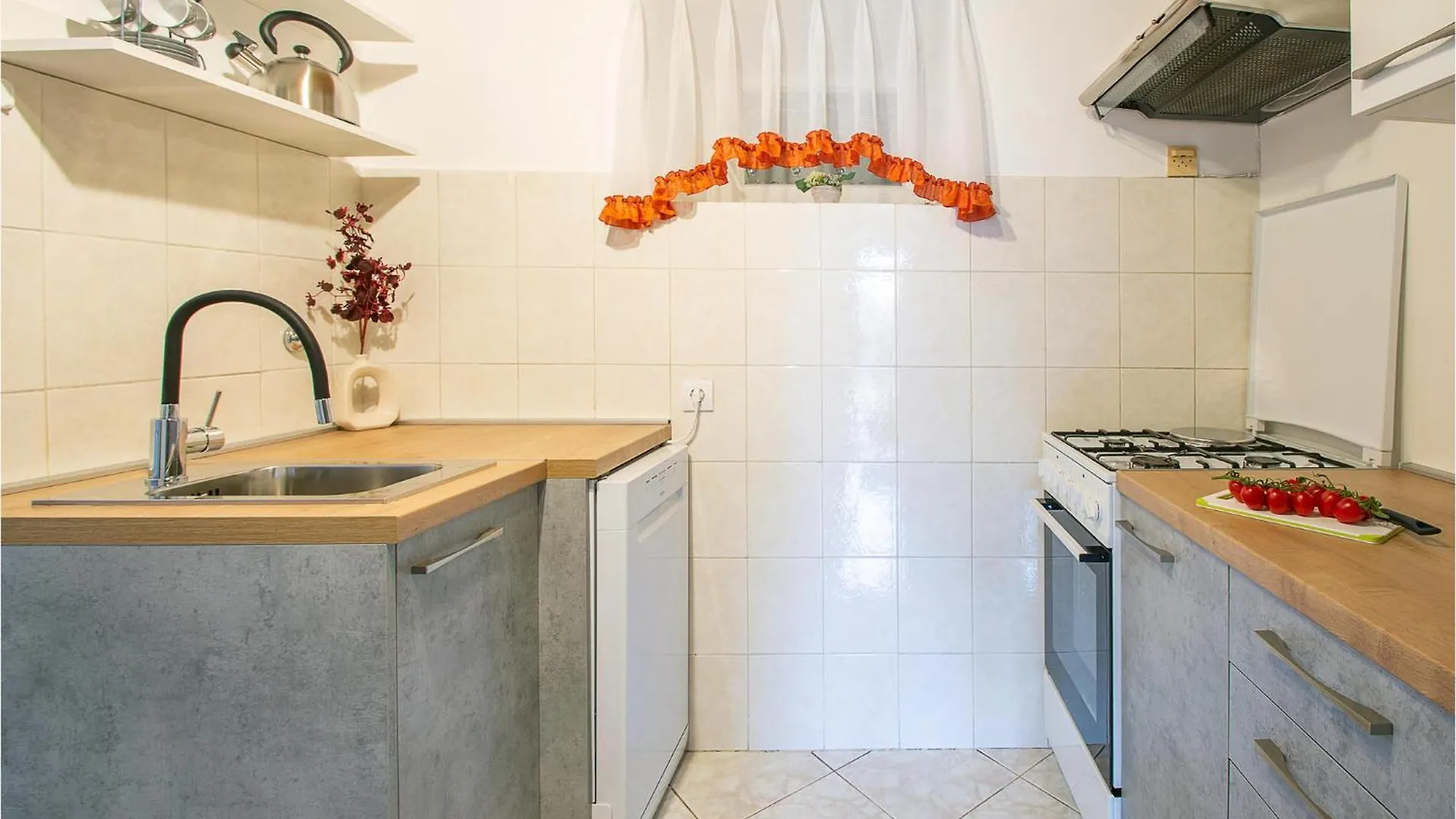 2 Bedroom Stunning Home In Pula 0*, Pinezici (Istria)