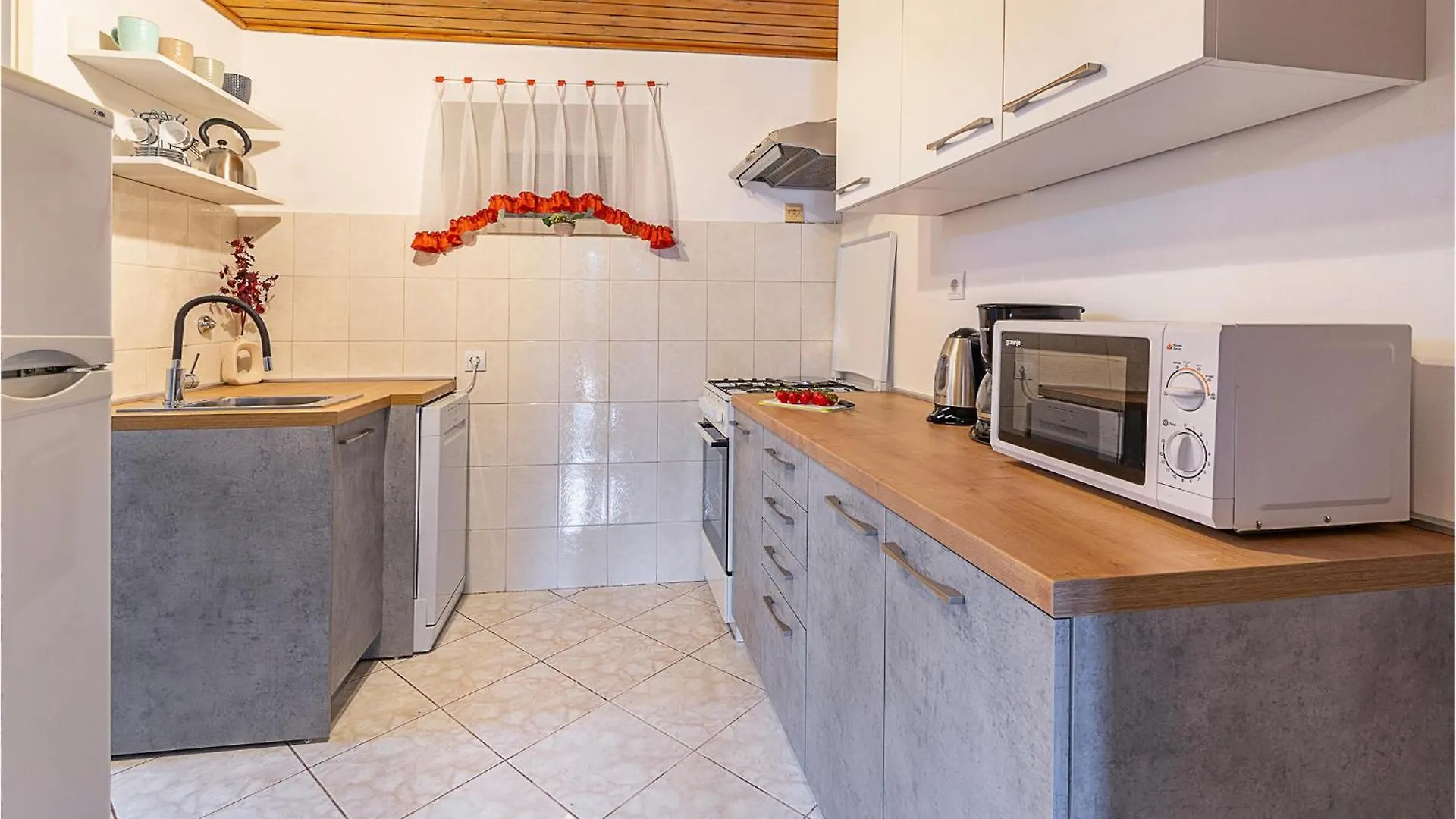 Holiday home 2 Bedroom Stunning Home In Pula Croatia