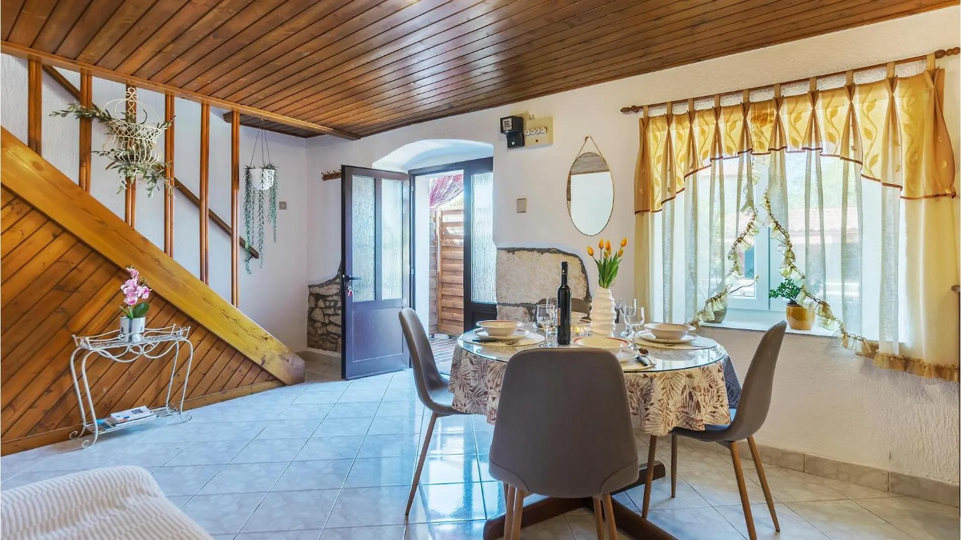 2 Bedroom Stunning Home In Pula 0*, Pinezici (Istria) Croatia