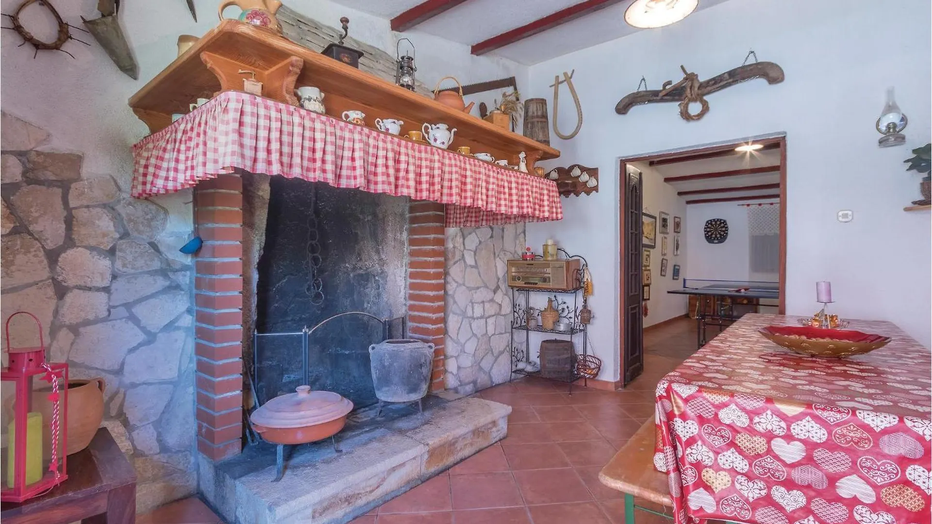 Holiday home 2 Bedroom Stunning Home In Pula